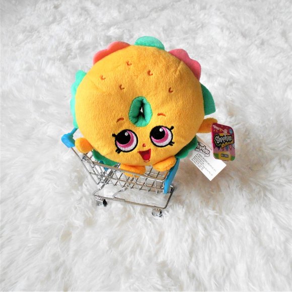 Shopkins Billy Bagel Plush - Picture 1 of 12